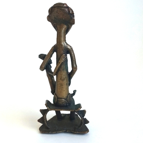 Antique Mother and Child Brass Bronzed Sculpture from Africa 5" (Very Old) - Picture 4 of 16
